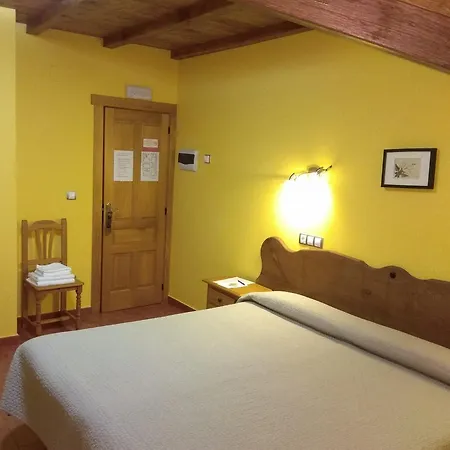 Casa Rosalia 카스트로우르디알레스